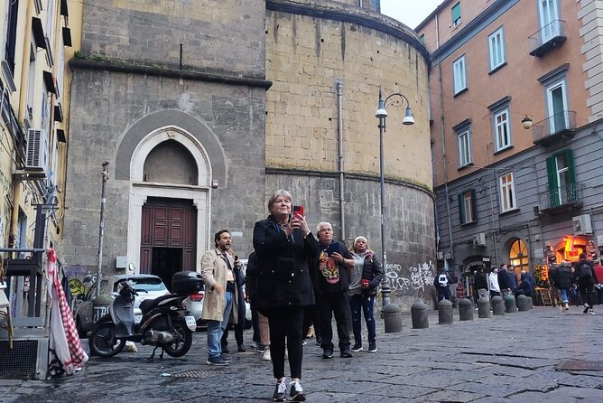 Naples Walking Tour: Old Town and Spaccanapoli - Why this route helps you understand Naples