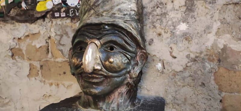Naples walking tour with entrance to Veiled Christ - Piazza Dante Opens the Door to Old Naples