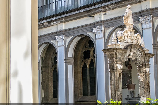 Naples Walking Tour with Underground Roman Ruins Ticket - The underground Roman market at San Lorenzo Maggiore