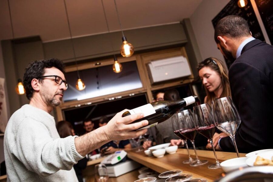Naples Wine Tour with Sommelier - Three Campanian wines in the heart of Naples
