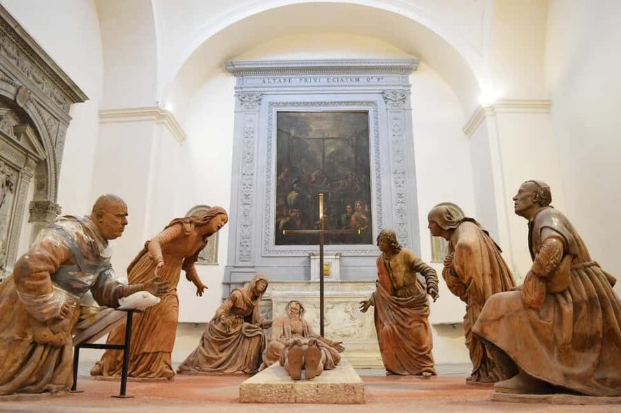 Napoli: Entrance Tickets to Sant'Anna dei Lombardi Complex - Guido Mazzoni’s Lamentation over the Dead Christ
