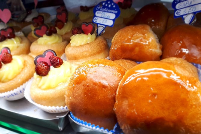 Napoli Sight Eating Walk: Food and Sight Tour - A food walk that also explains Naples