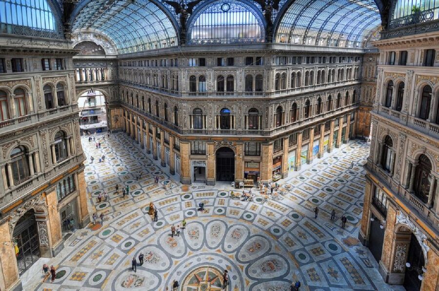 Napoli: Walking Tour of Naples with Local Tour Guide - Booking details that matter