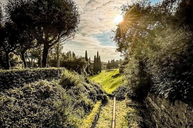 Once upon a time Pompeii 2 and a half hour tour - The value of $48.19 plus the park ticket