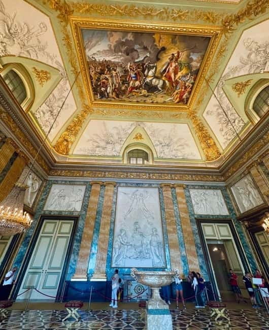 PALACE OF CASERTA: PRESTIGE TOUR FROM NAPLES - How much can you see in five hours?