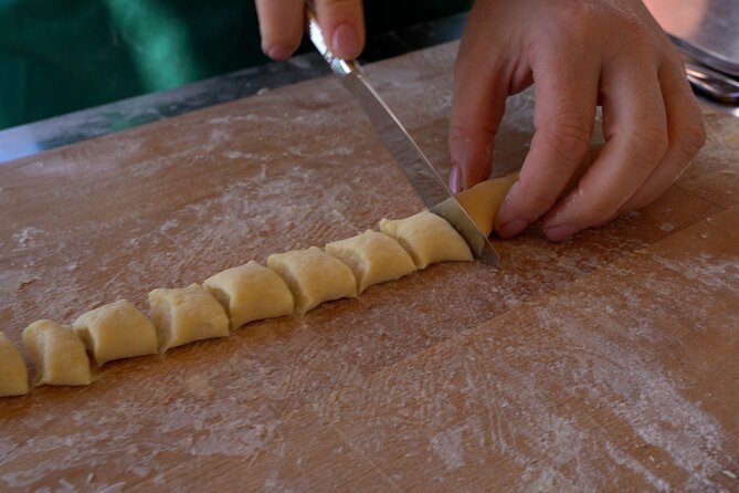 Pasta Cooking class in Pompeii - Why this Pompeii cooking class feels different