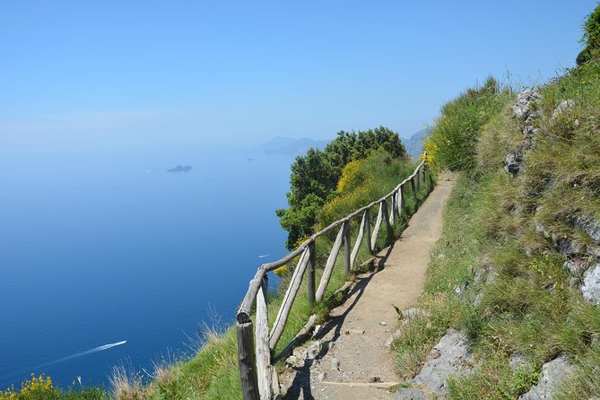 Path of the Gods Hiking Tour+Transfer Sorrent Castellammar Pompeii - The viewpoint and the coastal scenery