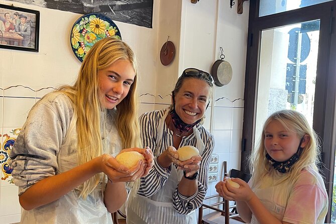 Pizza and Tiramisù Making class - Key points at a glance