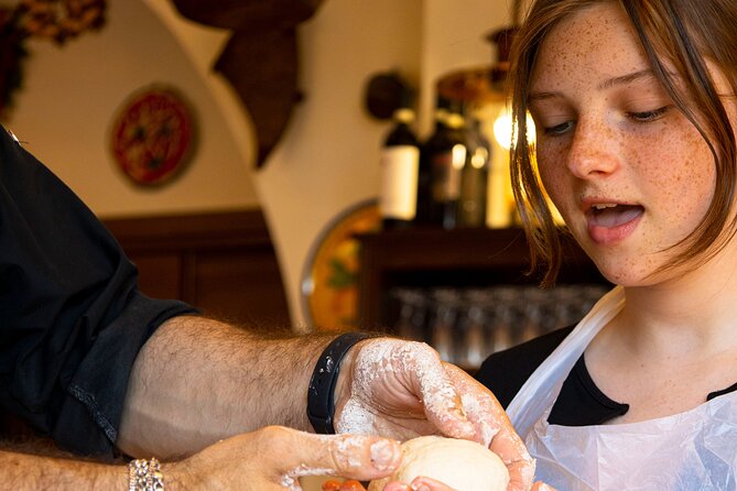 Pizza and Tiramisù Making class - Why Naples is the right place for this class