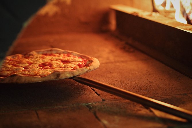 Pizza School, Learn the authentic art of making Pizza - Learning pizza in the city that made it famous