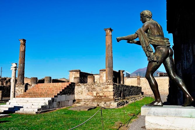 Pompei Skip The Line 2-Hours Guided Tour in English or Italian - Why a Guide Helps You Read Pompeii