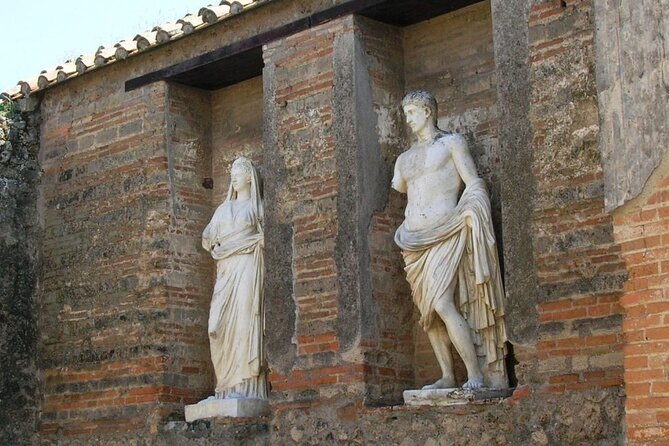 Pompei three hours with an expert guide - Thermopolium and the small details you could miss