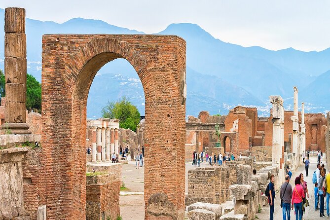 Pompeii & Amalfi Coast Private Tour - What the guides and drivers add