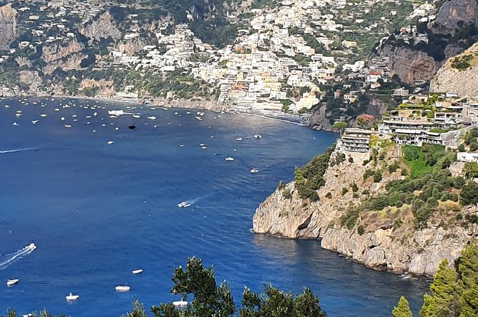Pompeii and Amalfi coast day tour - Amalfi’s cathedral and seafront