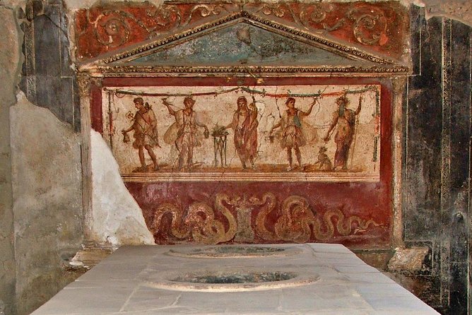 Pompeii and Herculaneum day trip - Houses that preserve domestic detail