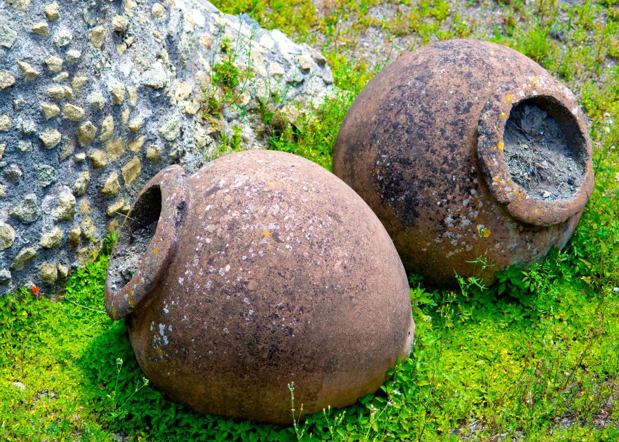 Pompeii and Herculaneum: Private Tour with Transportation - Why two hours at Pompeii is a sensible compromise