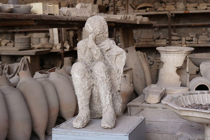 Pompeii and Herculaneum small group tour - skip the line - Pompeii’s streets, homes, and public baths