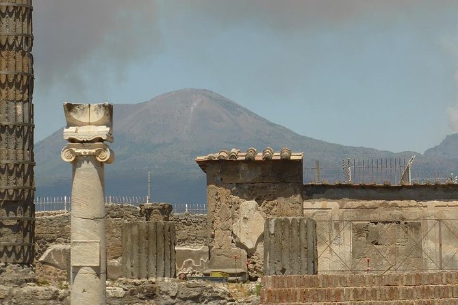 Pompeii and Naples Tour by High-Speed Train - Two hours among Pompeii’s streets