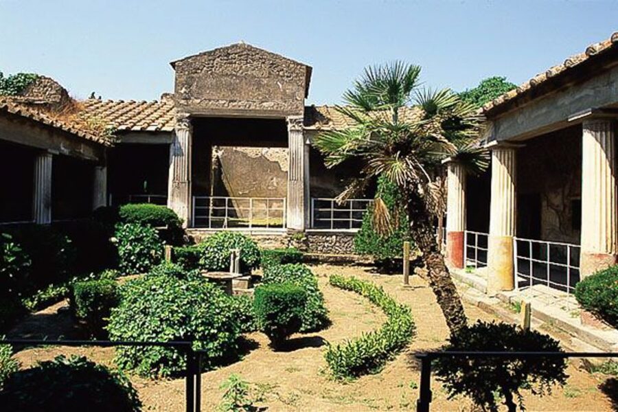 Pompeii and Vesuvius Full-Day Tour from Amalfi Coast - Key points at a glance