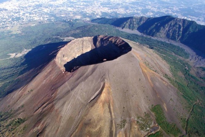 Pompeii and Vesuvius - VIP Tour/Small Group with Lunch - Lunch between the ruins and the volcano