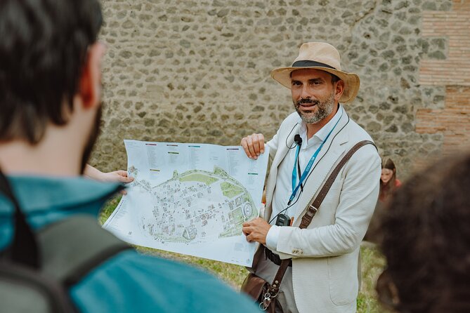 Pompeii Archaeological Small-Group tour for 15 people - House of the Faun and Pompeii’s grandest homes