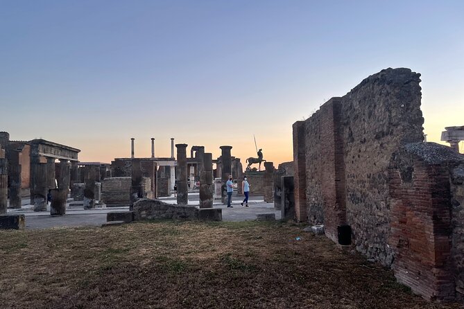 Pompeii from Afternoon to Sunset - Guides who make the ruins easier to understand