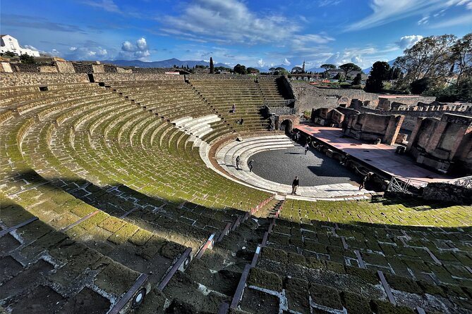 Pompeii Guided Tour from Naples with Skip-the-Line Entry - The buildings that make Pompeii understandable