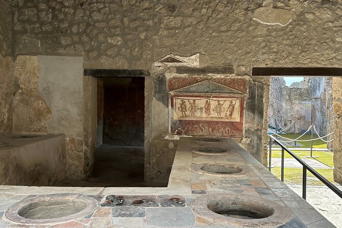 Pompeii Guided Tour from Naples with Transport and Entrance Included - Inside Pompeii, two hours of focused exploration