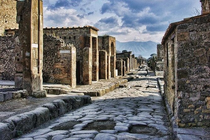 Pompeii half day tour from Naples - Timing, cancellation, and small practical details