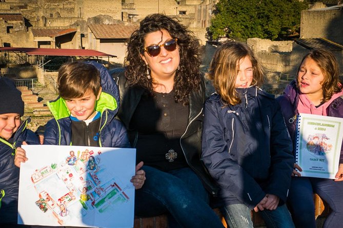 Pompeii & Herculaneum Family Adventure | Guide+Transport+Tickets - What the Private Format Adds