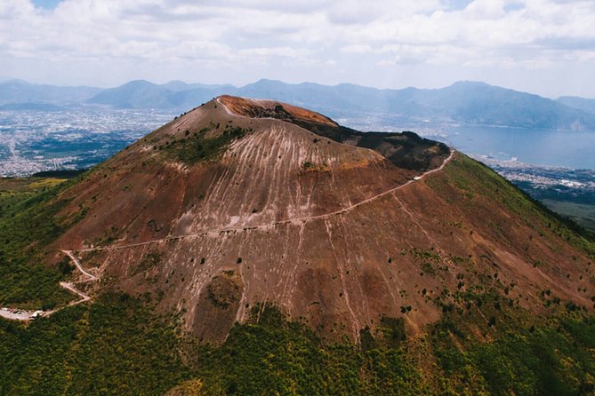Pompeii & Mount Vesuvius Private Tour with Guide - Why this private Pompeii and Vesuvius day works