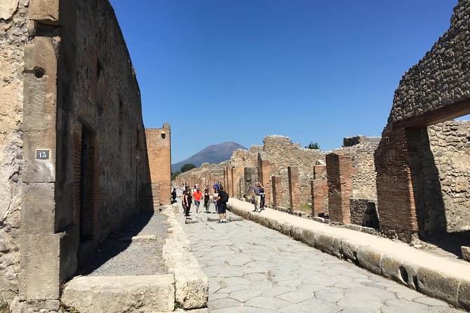 Pompeii private guided tour and Amalfi coast - Positano is the final postcard stop