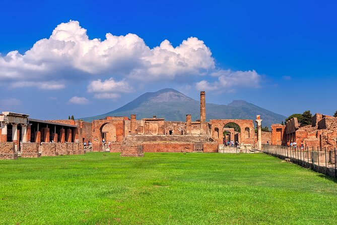 Pompeii Private & Personalized Tour with archeology expert guide - What the guide can add to the ruins
