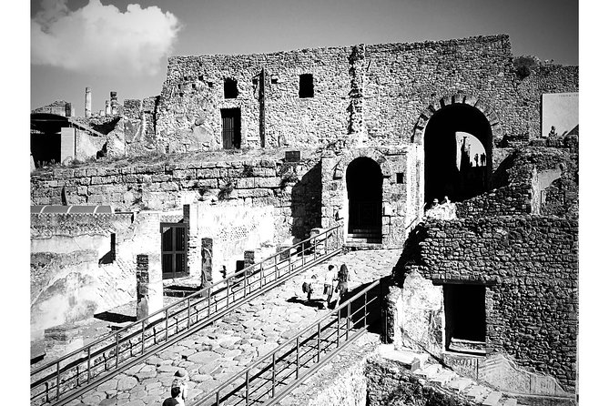 Pompeii private small group tour - 4 hours including transfers - The Lupanar and Pompeii’s less polished side