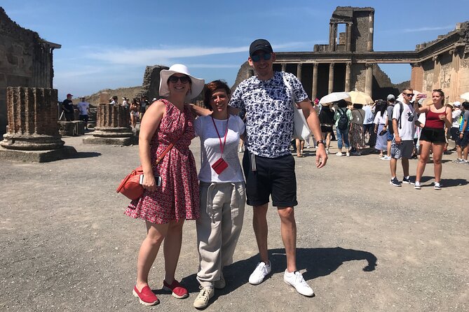 Pompeii Private Tour with an Archaeologist and Skip The Line - 3 hours - Why a private Pompeii guide changes the visit