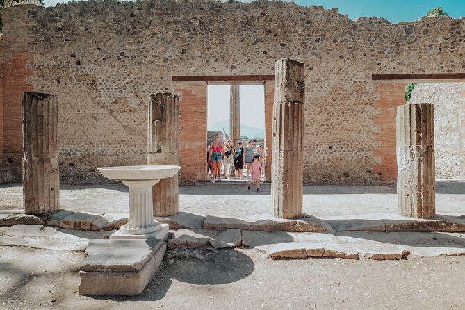Pompeii Private Tour with an Archaeologist Guide - Teatro Grande and the House of the Faun