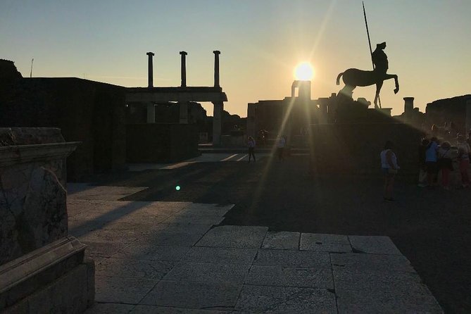 Pompeii Private Tour with Expert Guide - A guide who adjusts to your group