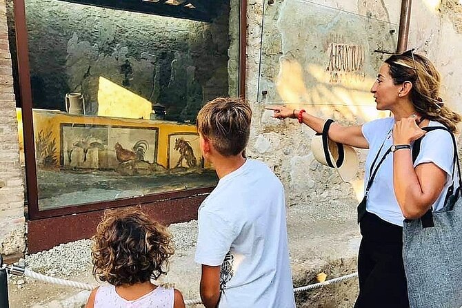 Pompeii Private Walking Tour with Expert and Authorized Guide - Key points to know before booking
