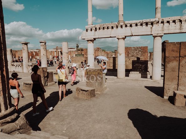 Pompeii ruins and the city of Naples with private transportation - Gesù Nuovo and Santa Chiara