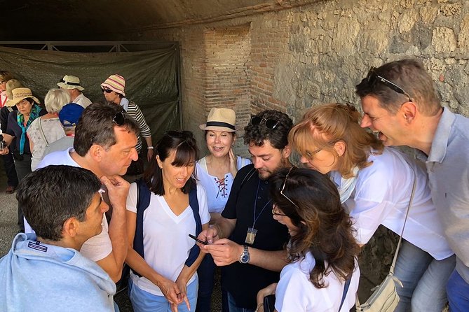 Pompeii Small Group Tour & Food/Wine tasting at Mt. Vesuvius - What you actually eat at lunch