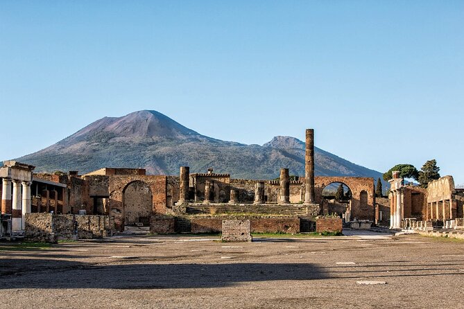 Pompeii, Sorrento and Amalfi Coast – Private Deluxe Tour - Positano delivers the postcard moment