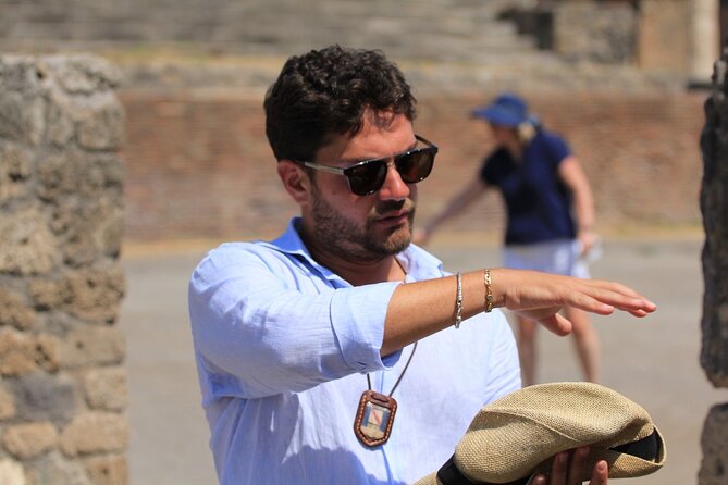 Pompeii Tour & Admission included in a Small Group - The Basilica, Apollo, and Pompeii’s Forum