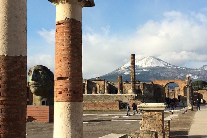 Pompeii Tour & Admission included in a Small Group - Walking Via dell’Abbondanza