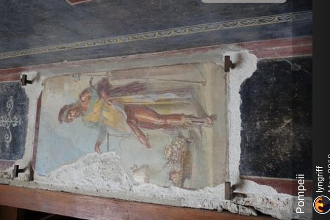 Pompeii, Vesuvius & Wine Tasting Private day Tour - Pompeii: the day’s strongest history stop