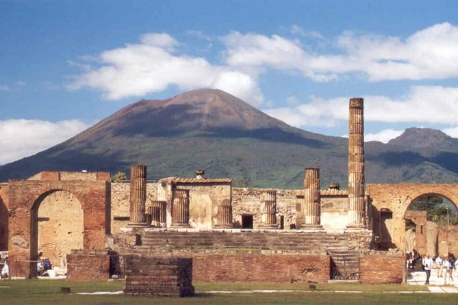 Pompeii Visit at its Most Peaceful Moment - Why evening is a smart time to see Pompeii