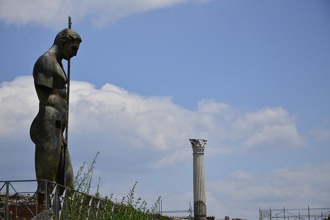 Pompeii Visit at its Most Peaceful Moment - What the guides add to the experience