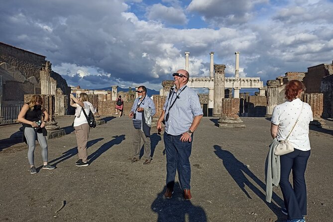 Pompeii: walking tour with 3D glasses and with entrance ticket - How much 3D content should you expect?
