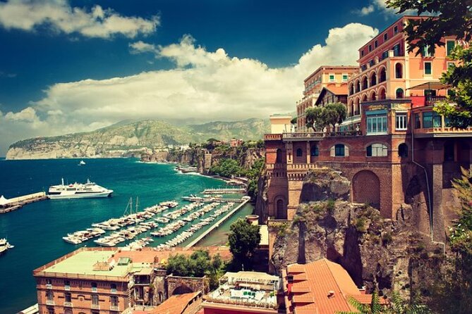 Private Amalfi Coast Tour (Positano, Amalfi & Ravello) - Positano: one hour among steep lanes and shops