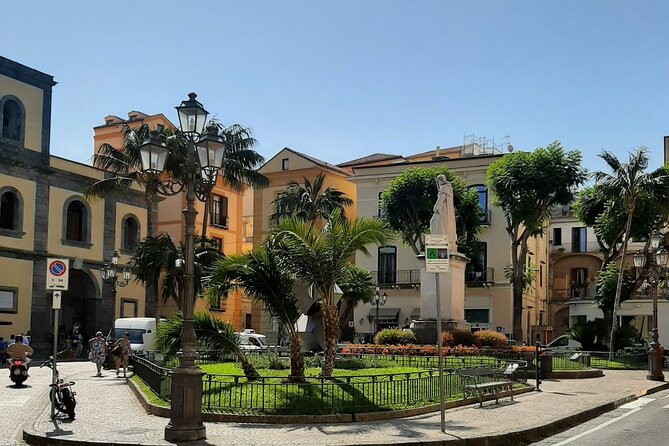 Private Amalfi Transfer from Napoli with English Speaking Driver - Who should book this transfer?