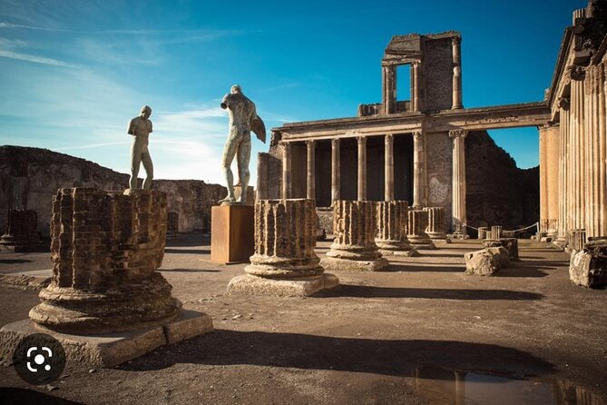 Private and Guided day in Pompeii and Vesuvius from Naples - Two hours among Pompeii’s ancient streets
